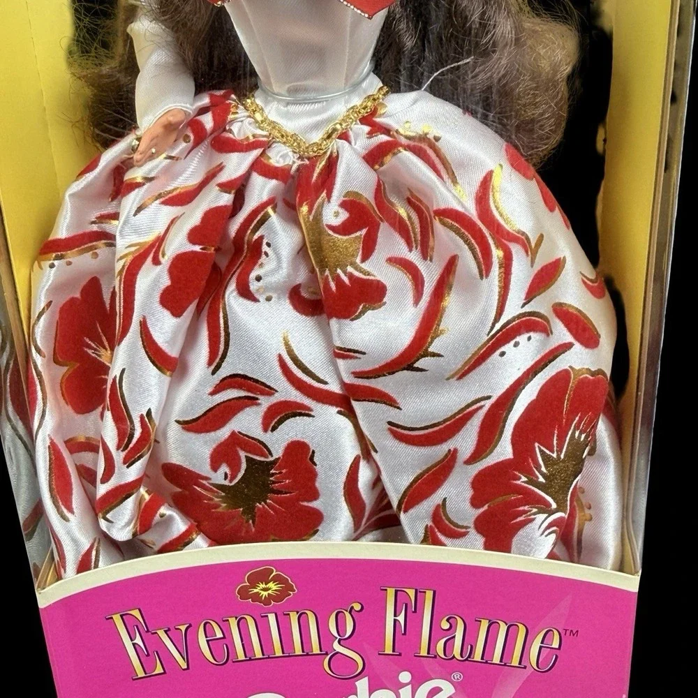 Mattel Evening Flame Barbie 1995 NRFB 15533 Vintage